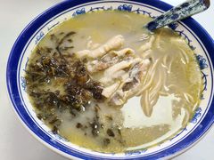 -明呈黄鱼面馆(斜土路店)