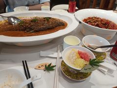 -鱼痴渔醉·食鲜集(月亮湾店)
