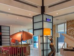 -喜鹊愉家酒店(郑州曼哈顿博览中心地铁站店)