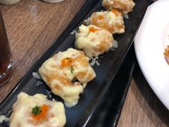 -新大咀港式茶餐厅(宝山万达店)