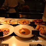 国贸CBD品尝老北京自助餐🍴