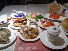 -四海一家自助餐(益田假日广场店)