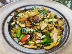 -云海肴·汽锅鸡·云南代表菜(天山百盛优客店)