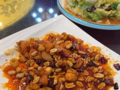 -鸿亨泰杂鱼馆(港馨家园店)