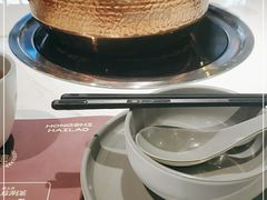-洪氏嗨捞·广东猪肚鸡·椰子鸡火锅(西咸万象城店)