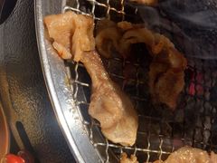 -草家酱蟹炭火烤肉店(珲春南路一店)