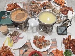 -金马门国际美食百汇(珞喻路店)