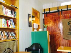 -长颈鹿咖啡(大学路店)