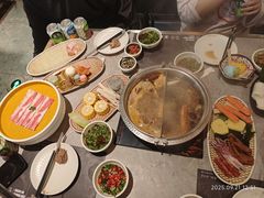 -一绪に寿喜烧(荟聚店)