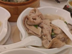 -万山楼海鲜酒家·二十三年老字号