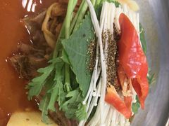 -喇喇排骨火锅·传统韩式脊骨汤(望京西园总店)