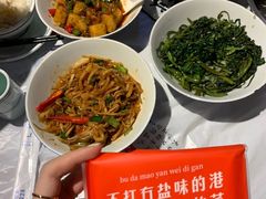 酸萝卜炒肚丝-壹盏灯(华远店)