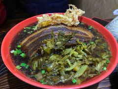 -小龙大肉面馆