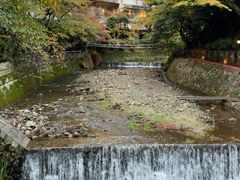 -月光园游月山庄