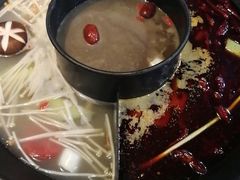 -重庆德庄火锅(体育中心店)