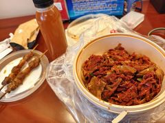 -汗腾格里·风味餐厅(新疆驻京办店)