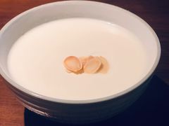 杏仁豆腐-山杏yama-katsu·吉列炸物