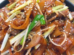 干炒牛河-天宝食坊·啫啫煲大排档(西华路店)