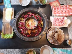 -疯狂的筷子老灶九宫格火锅