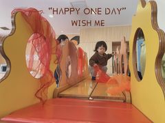 -金宝贝早教(富力广场中心)