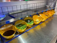 自助调料区-蛙一刀·麻椒鱼火锅(金仙桥店)
