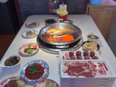 -李姑婆鲜切牛肉火锅自助(凤城二路店)