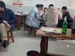 大堂-宝瑞门钉肉饼店