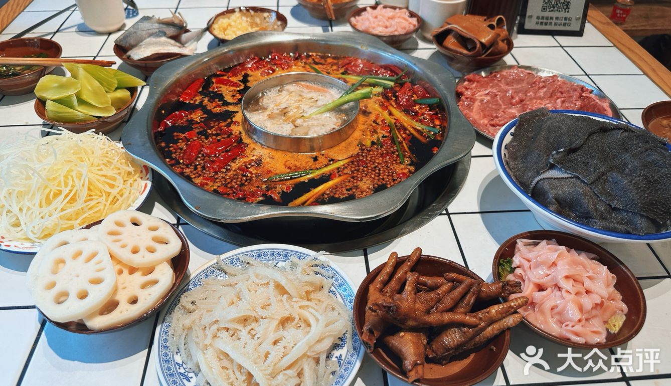 光环附近｜好吃不贵的宝藏火锅店 🍲