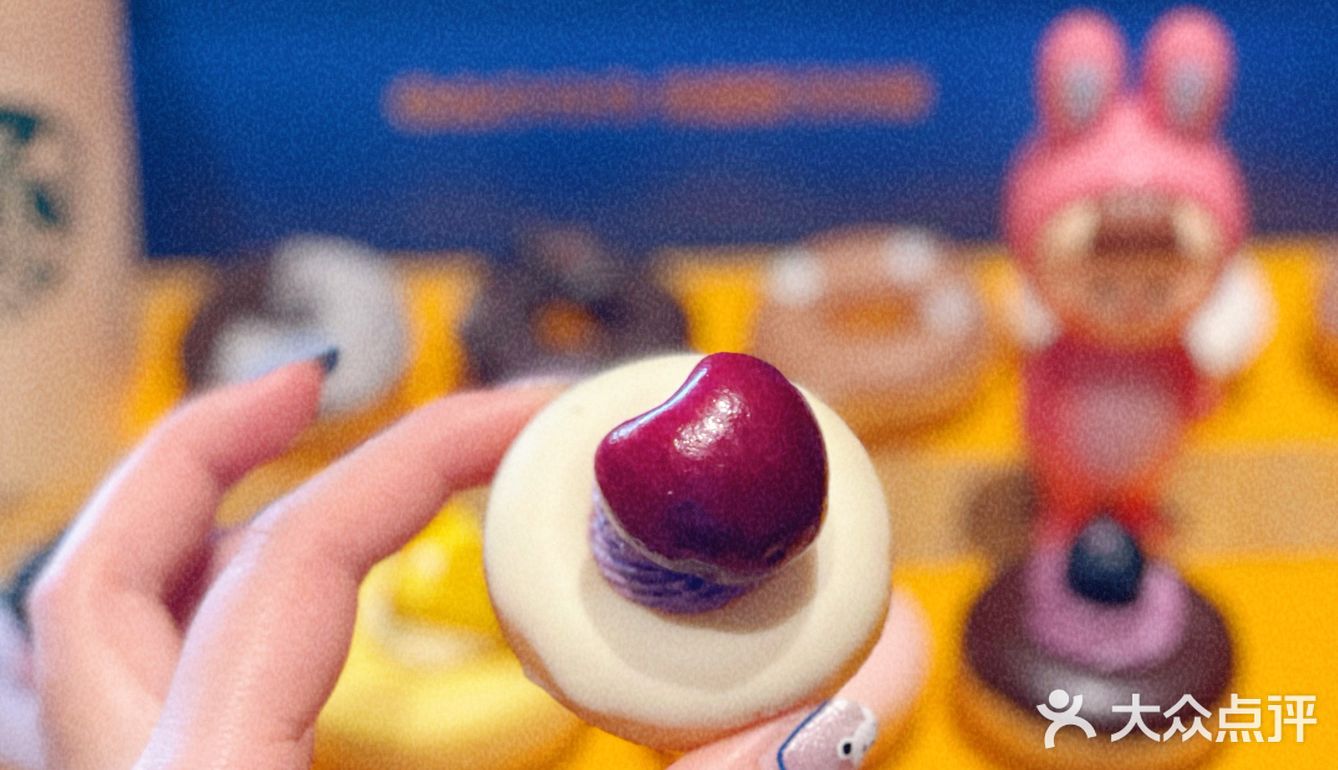 魔都探店｜高圈圈甜甜圈🍩璀璨出圈✨