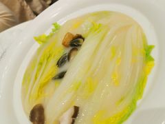 -万龙洲海鲜(大兴绿地缤纷城店)