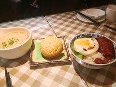 -新大咀港式茶餐厅(宝山万达店)