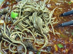 -崇州余荞面(落虹桥店)