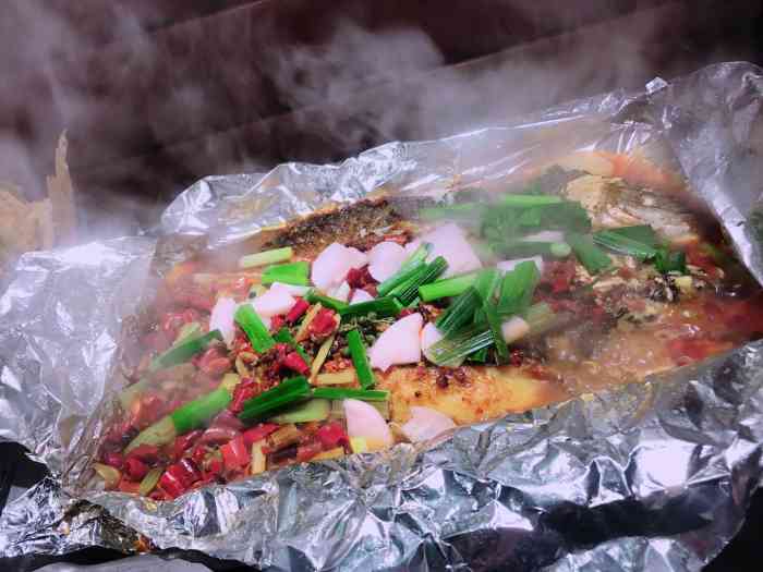 愿者上钩纸包鱼(沙井店)-"[薄荷]环境:环境干净整洁,周边停车方.