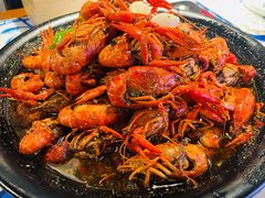 -川流不息·地道川菜·小龙虾(新松江路店)