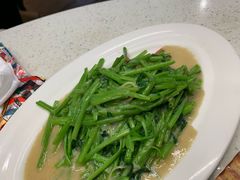 -肥仔文澳门猪骨煲(南京西路店)