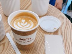 -Cafe on warm(丹霞店)