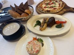 -马克西姆俄罗斯餐厅(通亚街店)