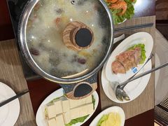 -亚龙湾老厨房·海南家常味