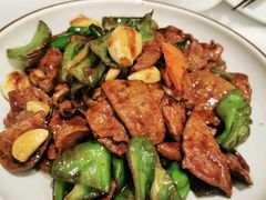 洋葱爆猪肝-聚鑫阁江浙菜·非遗传承技艺(闵行交大店)