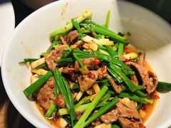 -费大厨辣椒炒肉(万家丽一店)