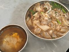 -正宗杨记普洱酸醋米线(总店)
