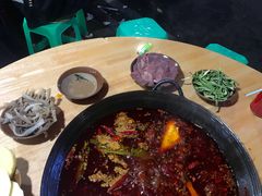-利姐牧牛匠老火锅(兰花店)