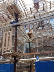 -PIPIKINGDOM皮皮王国欢乐号(欢乐海岸购物中心店)