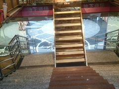 -兴旺欧韩城(上海兴旺国际服饰城店)