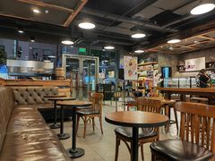 -星巴克臻选(青岛麦凯乐分店)