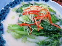 -沙龙酒家