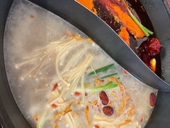 -赵美丽·重庆社区火锅·直营店(火车东站·中豪国际店)