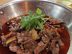 -大众跷脚牛肉馆·非遗传承单位(峨眉山店)