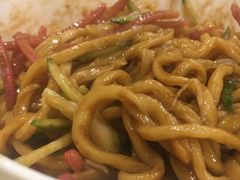 炸酱面-黑八私房老北京炸酱面