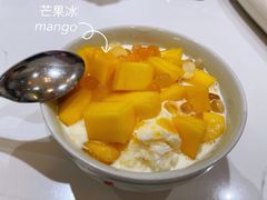 芒果牛奶冰-堂屋糖水店(愚园店)